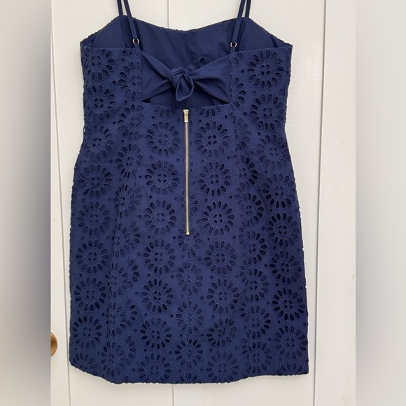 NWT Lilly Pulitzer Shelli Eyelet Mini Dress True Navy Size 2 - Picture 10 of 10